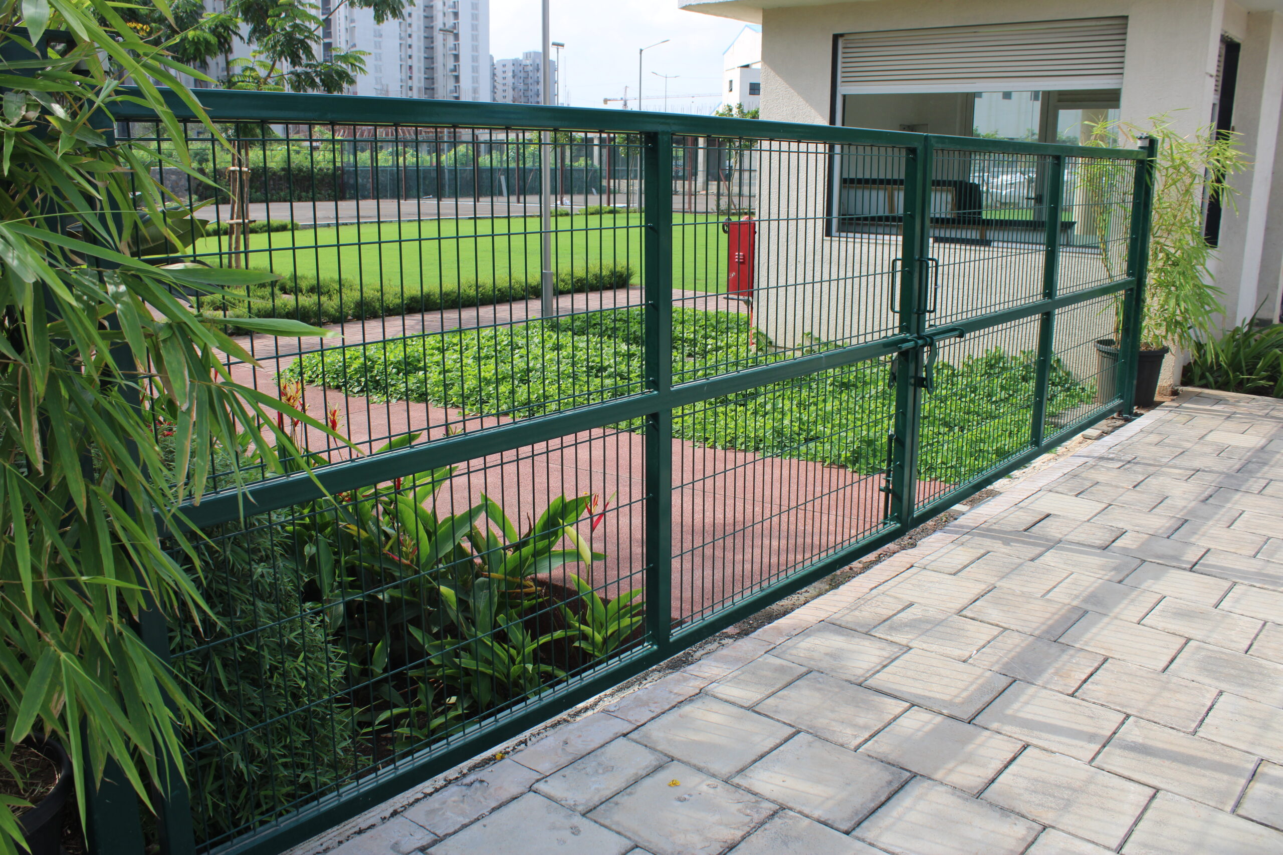 Swing Gate