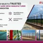 Welded mesh fencing