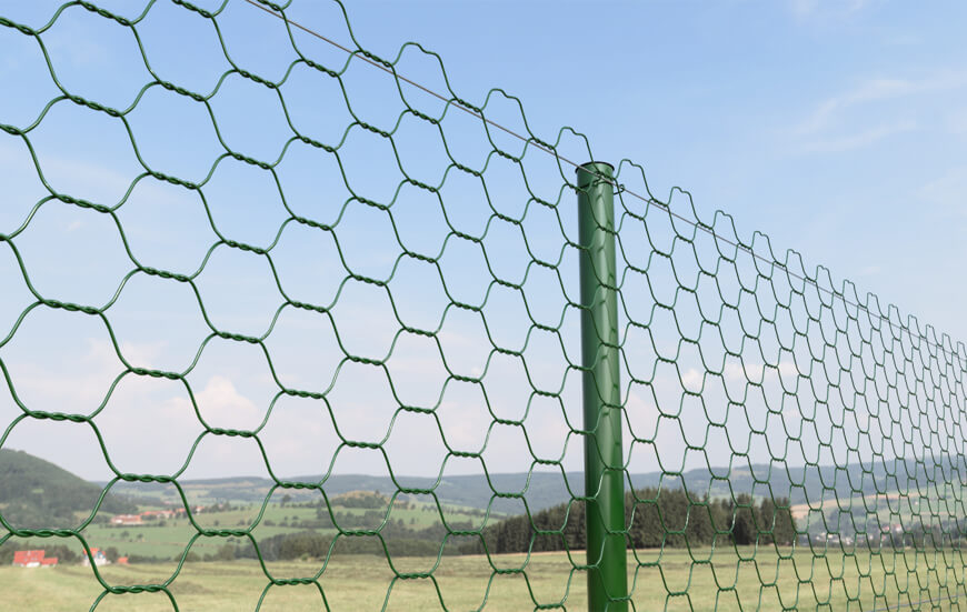 honeycomb fence features secure