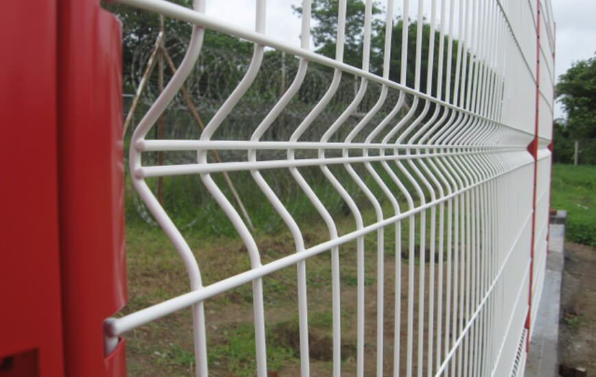 unico fence multiple color options